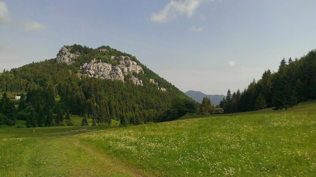 Chata Alpina Ruzomberok Buitenkant foto
